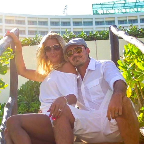 Meet your Posher, Crystal - Picture 2 of 3